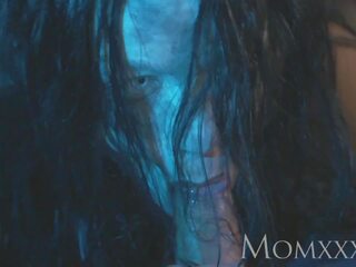 Passo mamma ninfomane xxx clip film demone exorcised con un buono difficile. | youporn