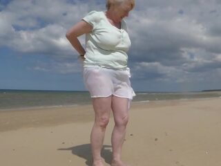 妻 ウォーキング 上の ビーチ, フリー 高解像度の 大人 フィルム クリップ 4c | xhamster