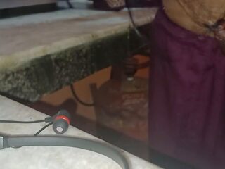 Frist Time x rated video with Bhabi Ik Kitchen Sex: Indian Old man x rated video
