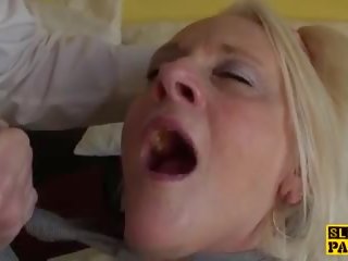 Facefucked britské babka fingered v ju zadok: zadarmo dospelé film vid 7f