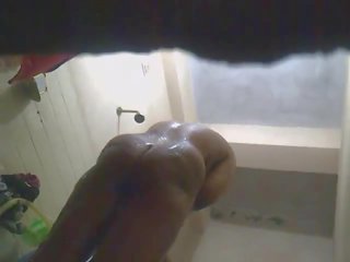 Nubil hotty în baie